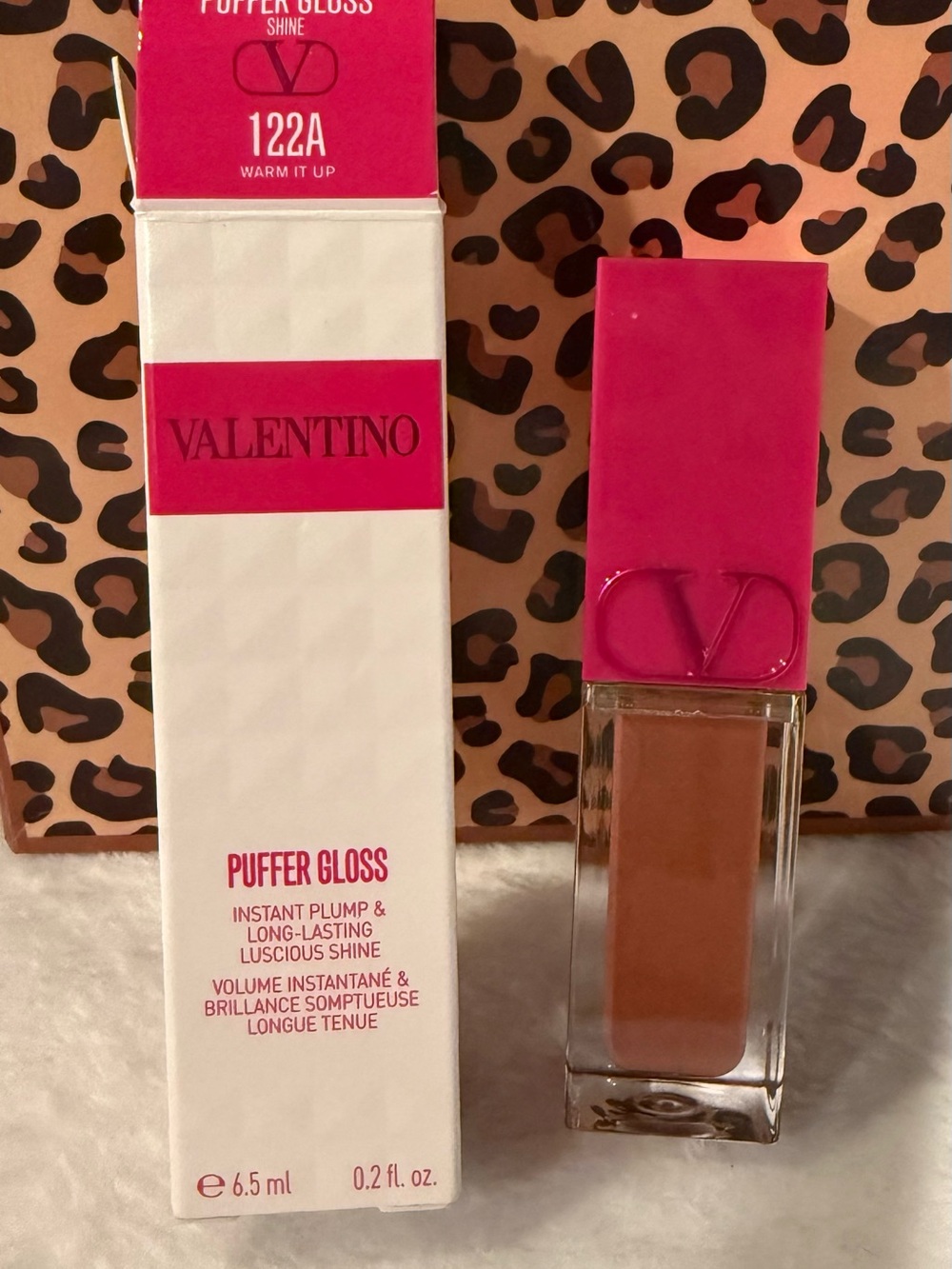Valentino Puffer Gloss Shine Lip Gloss — Warm Brown (122A Warm It Up)